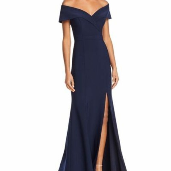 AQUA Dresses & Skirts - AQUA Off the Shoulder Gown Dress Size 2